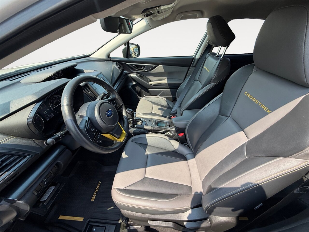 2023 Subaru Crosstrek Sport in White — thumbnail 10 of 21