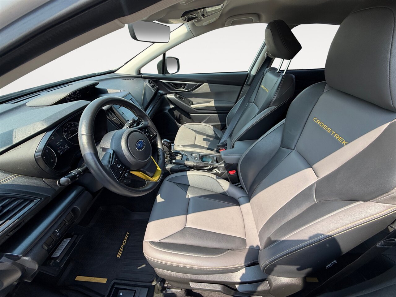 2023 Subaru Crosstrek Sport in White — thumbnail 10 of 22