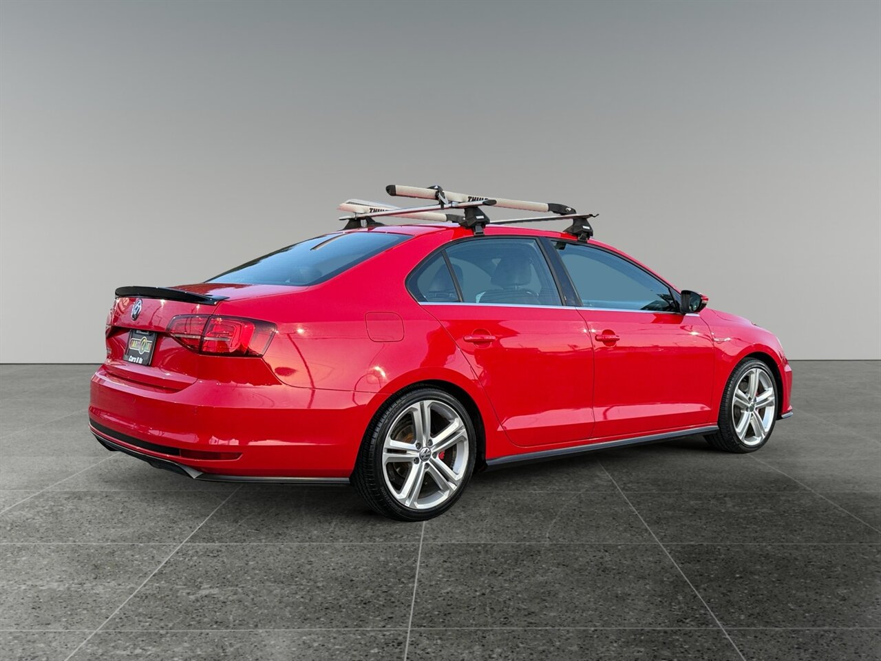 2017 Volkswagen Jetta GLI in Red — photo 5 of 25