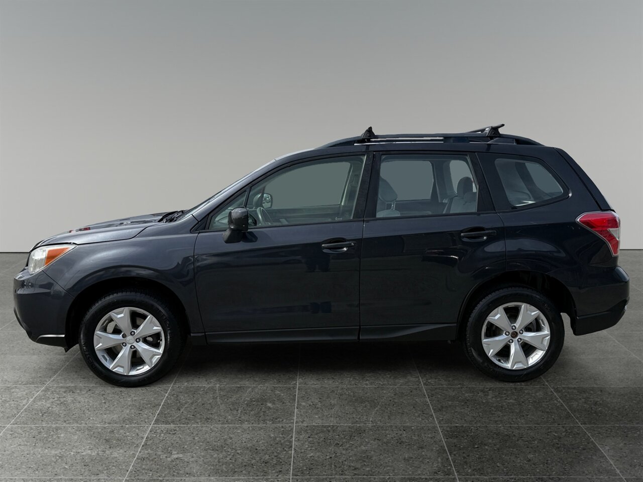 2016 Subaru Forester i - Photo 2