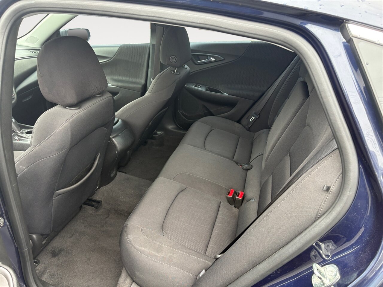 2018 Chevrolet Malibu 1LS in Blue — thumbnail 14 of 21
