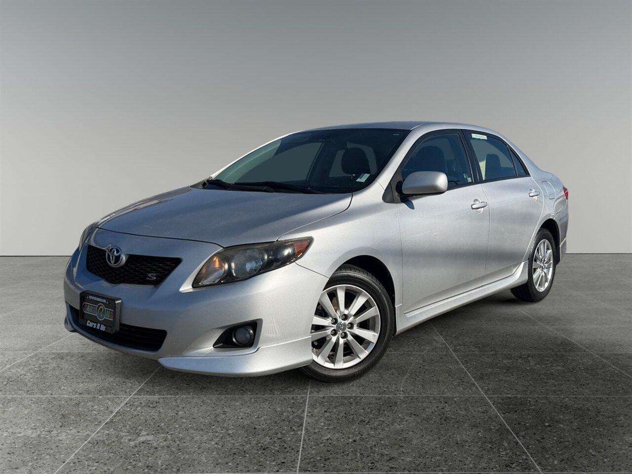 2009 Toyota Corolla LE in Silver — photo 1 of 21