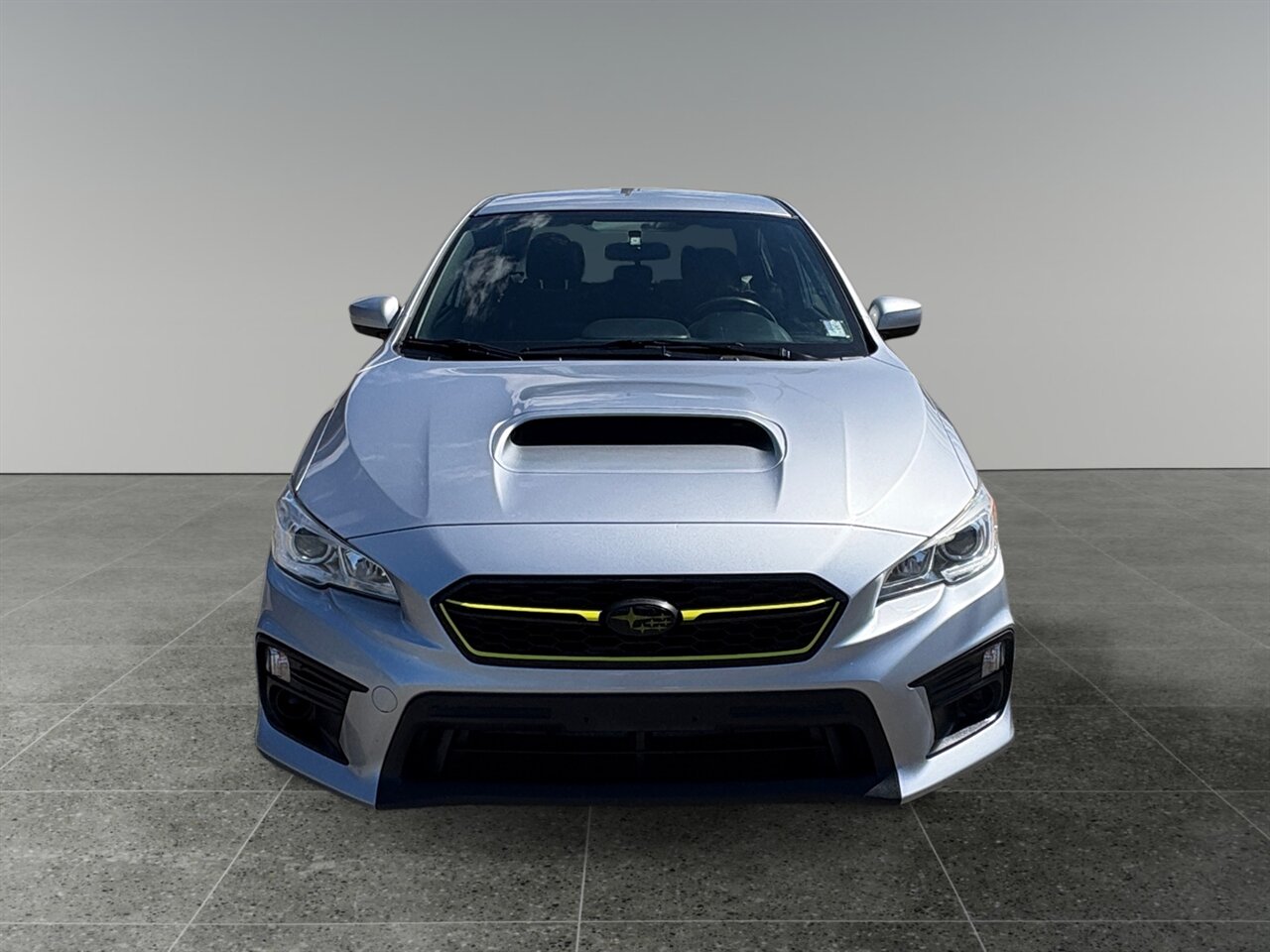 2018 Subaru WRX Base in Silver — thumbnail 9 of 21