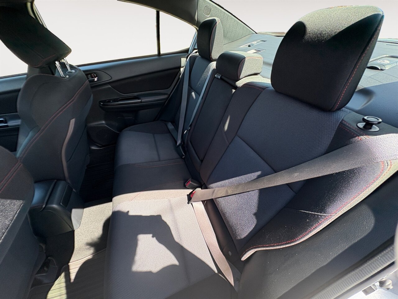 2018 Subaru WRX Base in Silver — thumbnail 14 of 21