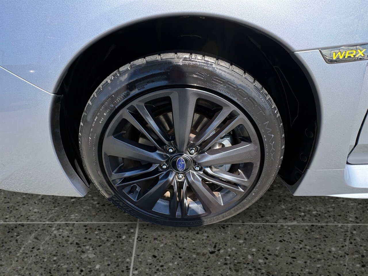 2018 Subaru WRX Base in Silver — thumbnail 15 of 21