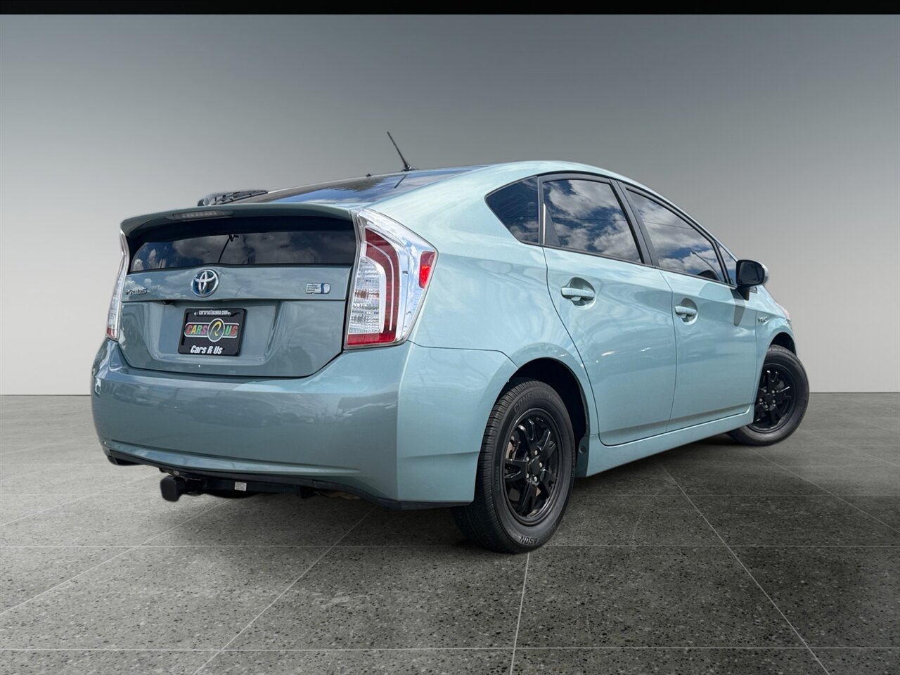 2015 Toyota Prius ZVW30L in Black — thumbnail 6 of 21