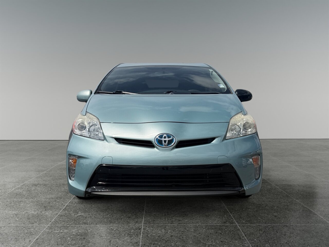 2015 Toyota Prius ZVW30L in Black — thumbnail 9 of 21