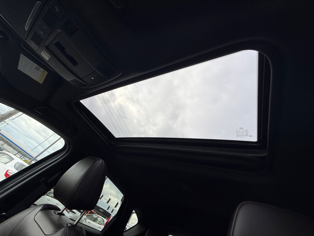 2019 Mazda CX-5 Signature in White — thumbnail 25 of 25