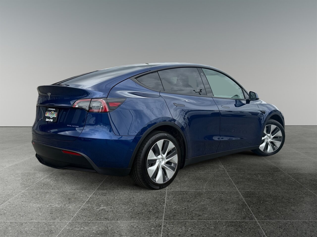 2021 Tesla Model Y Long Range in Blue — thumbnail 6 of 21