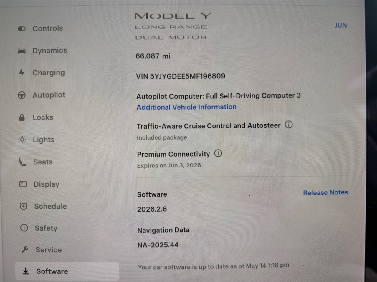 2021 Tesla Model Y Long Range in Blue — thumbnail 17 of 21