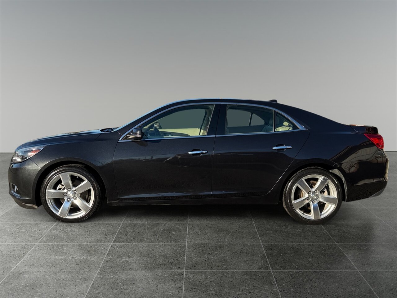 2014 Chevrolet Malibu 2LZ in Black — photo 2 of 18