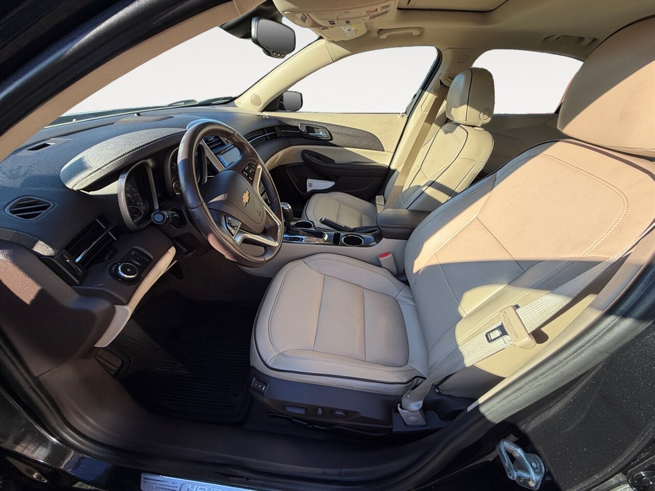 2014 Chevrolet Malibu 2LZ in Black — thumbnail 7 of 18