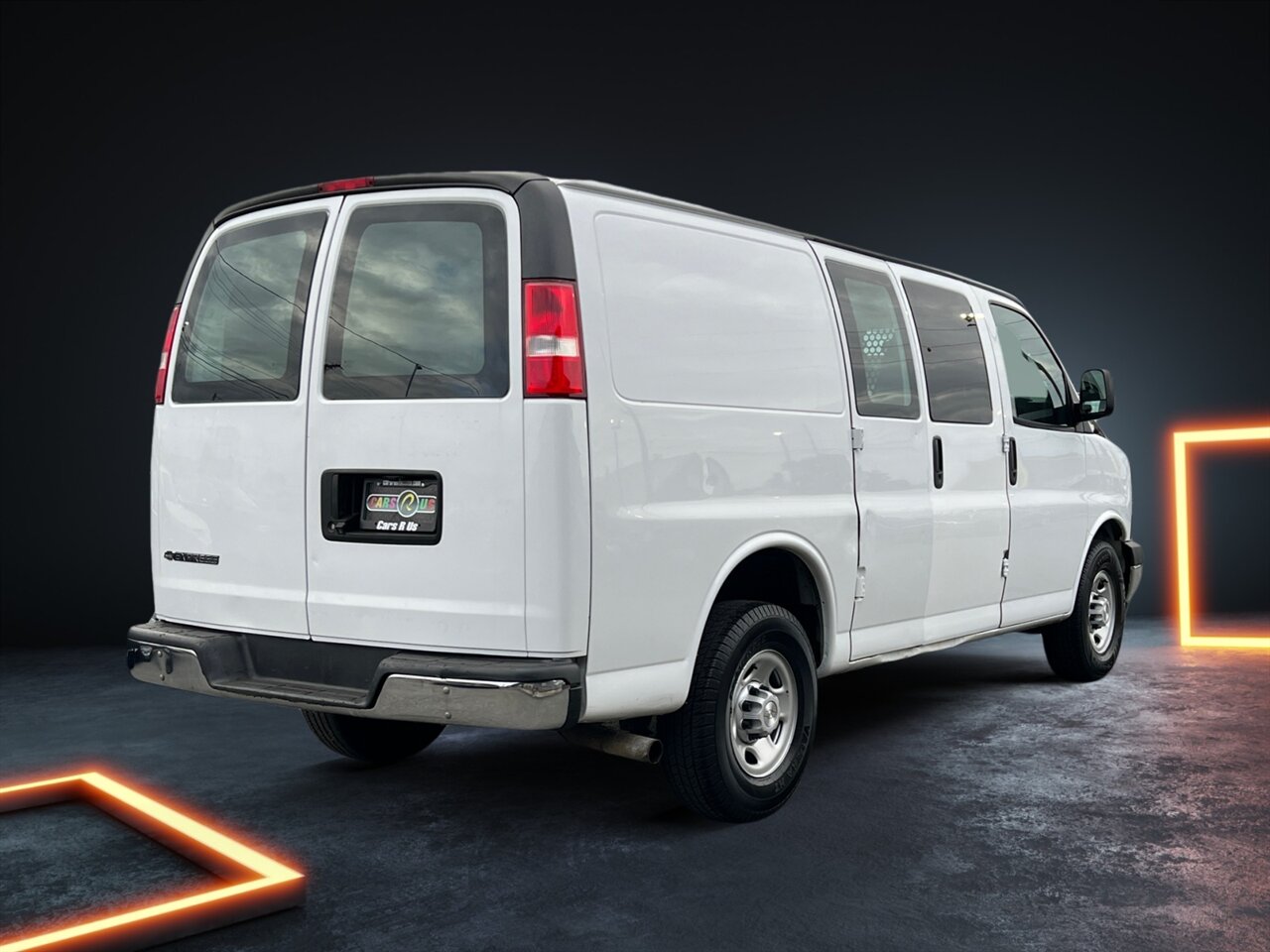 2018 Chevrolet Express Cargo Work Van - Photo 6