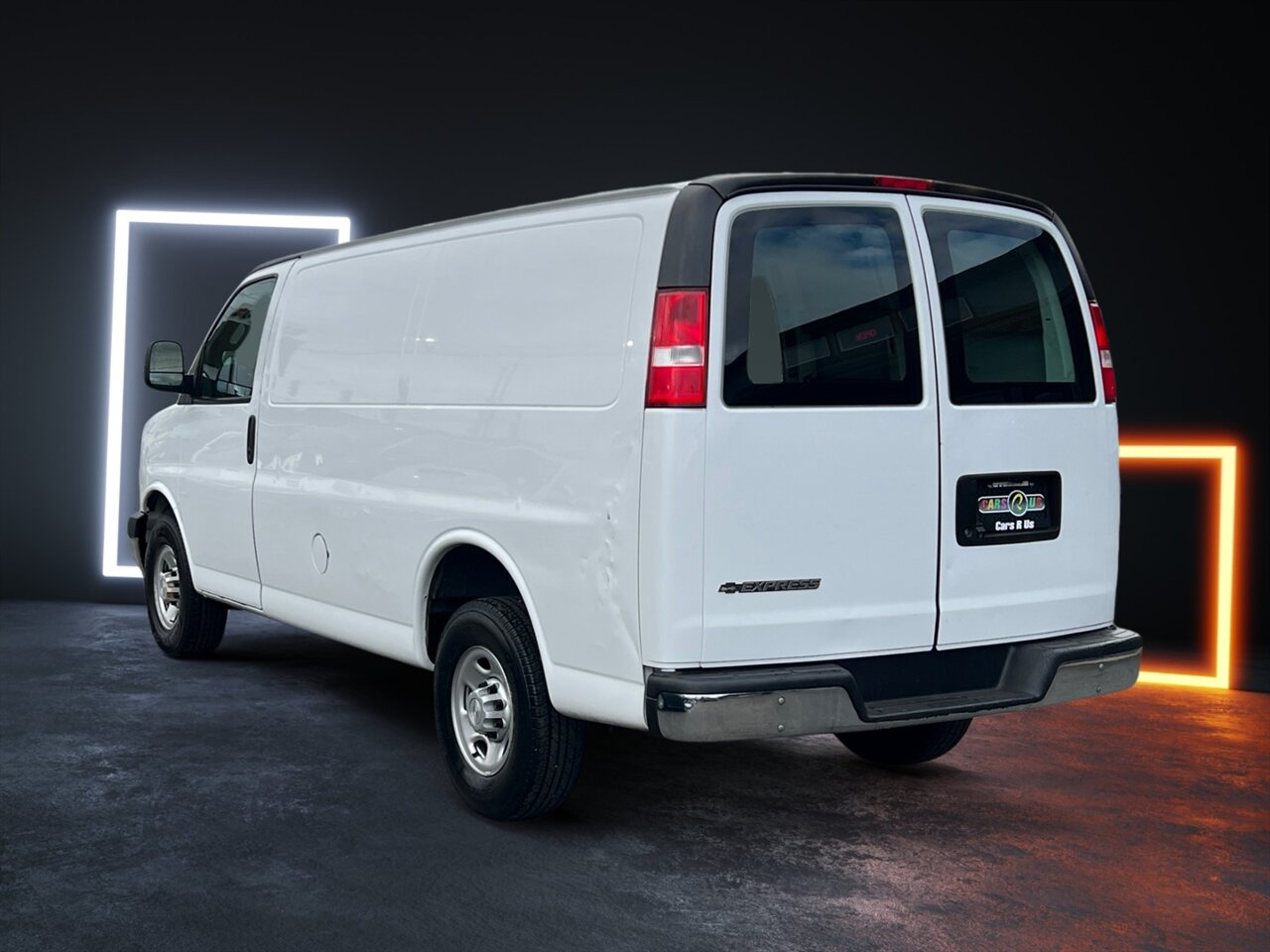 2018 Chevrolet Express Cargo Work Van - Photo 4