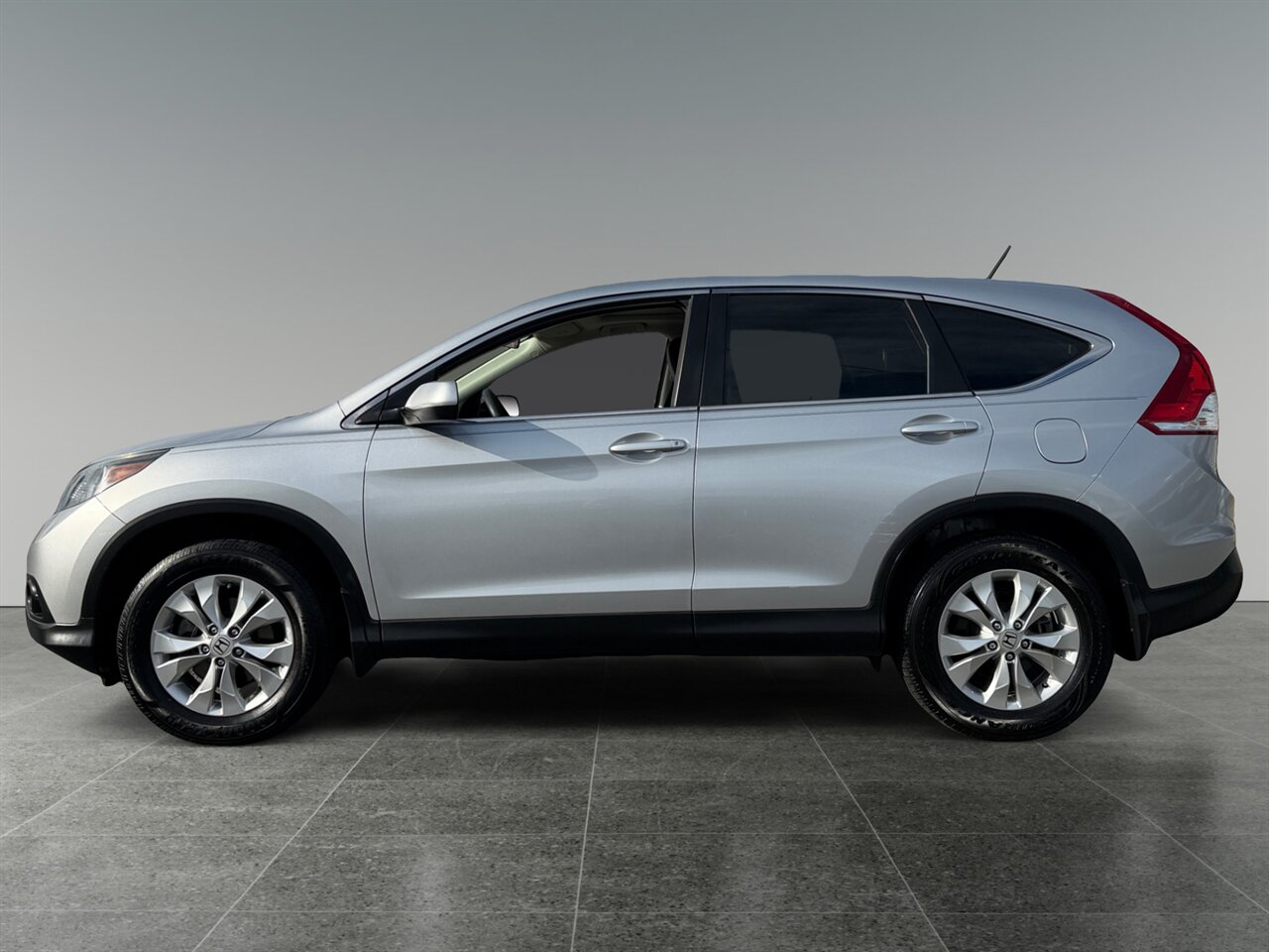 2014 Honda CR-V EX in Silver — photo 2 of 23