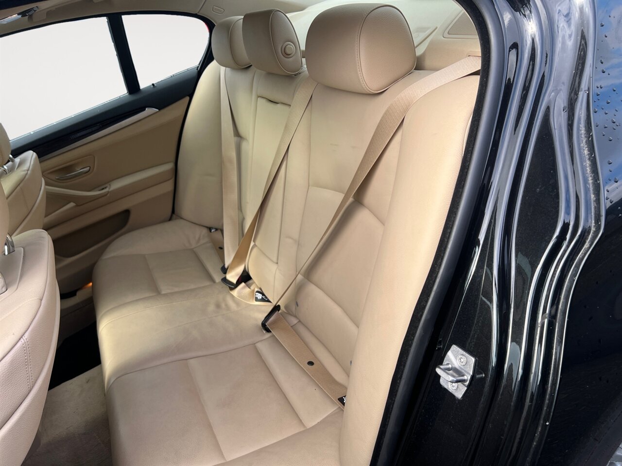 2011 BMW 5 Series 535I in Black — thumbnail 13 of 19