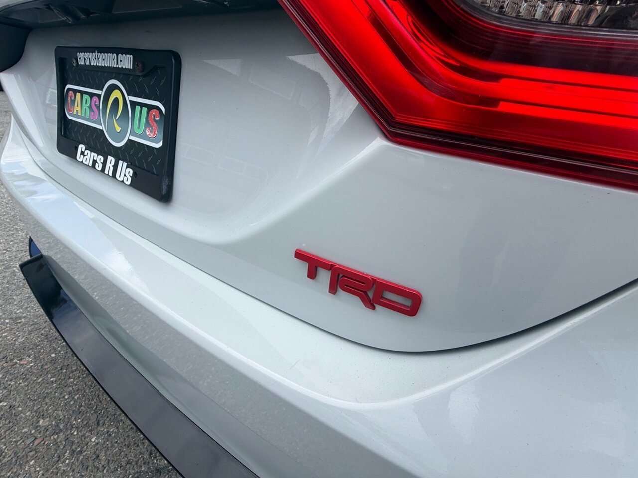 2021 Toyota Camry TRD in Gray — thumbnail 18 of 23