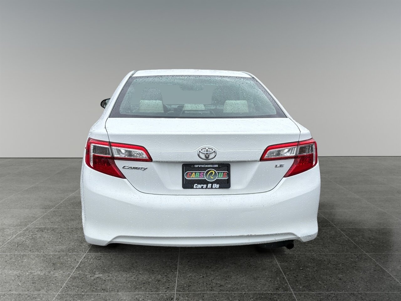 2013 Toyota Camry LE in White — photo 5 of 24