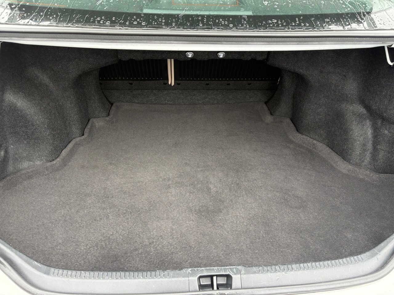 2013 Toyota Camry LE in White — thumbnail 18 of 24