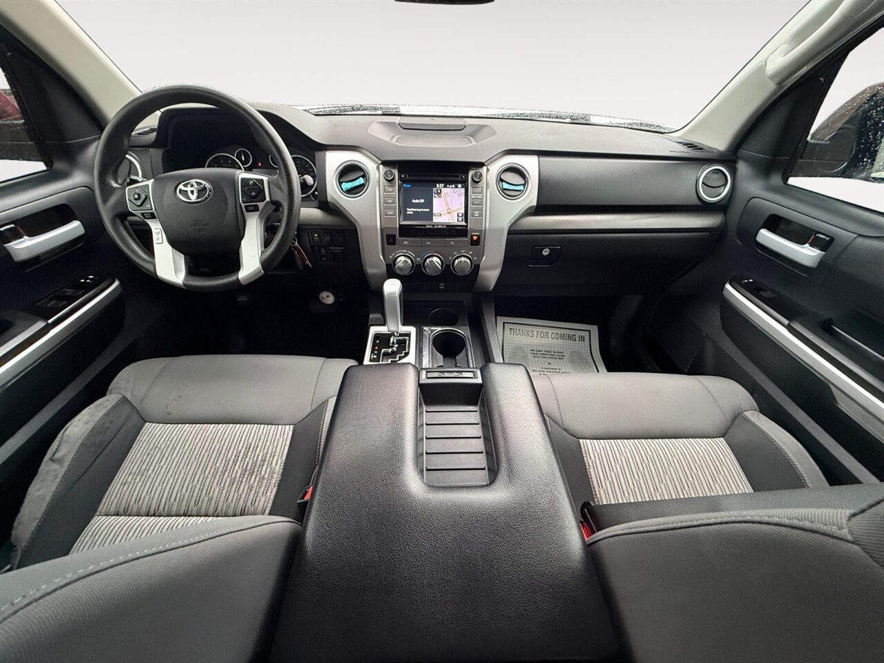 2016 Toyota Tundra SR5 in White — thumbnail 11 of 26
