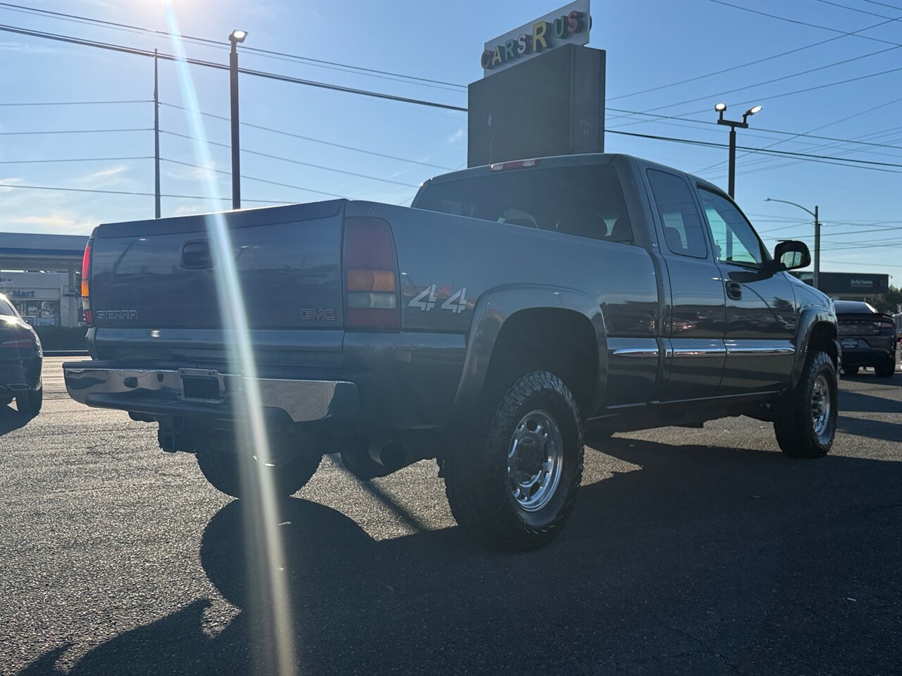 2002 GMC Sierra 2500HD SL in Gray — thumbnail 28 of 29