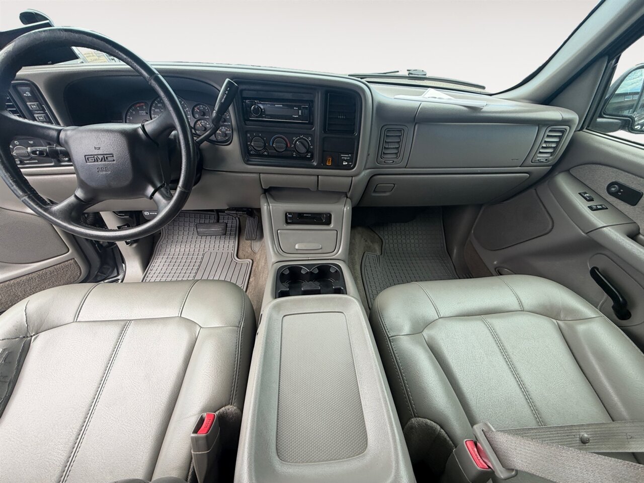 2002 GMC Sierra 2500HD SL in Gray — thumbnail 27 of 29