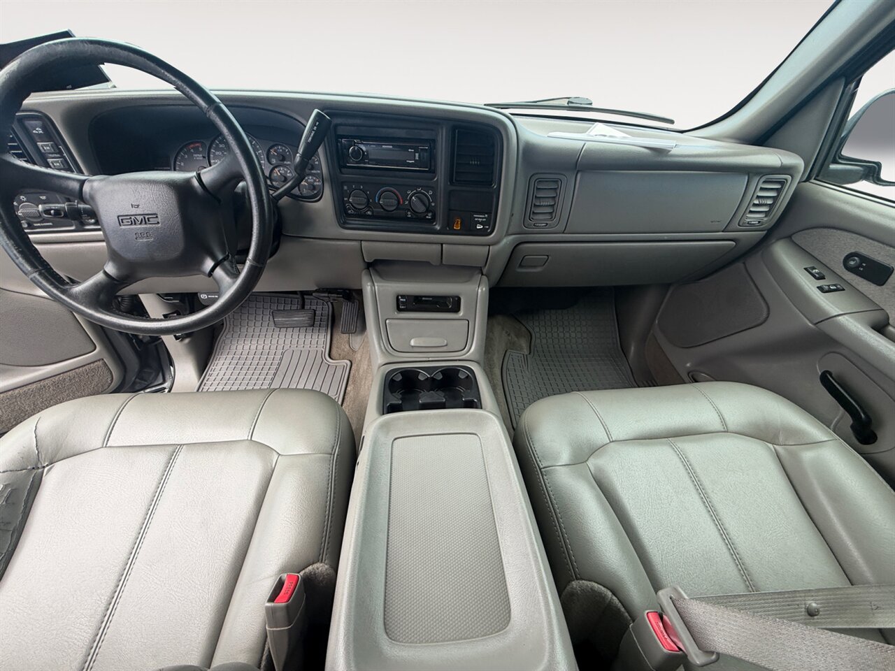 2002 GMC Sierra 2500HD SL in Gray — thumbnail 11 of 29