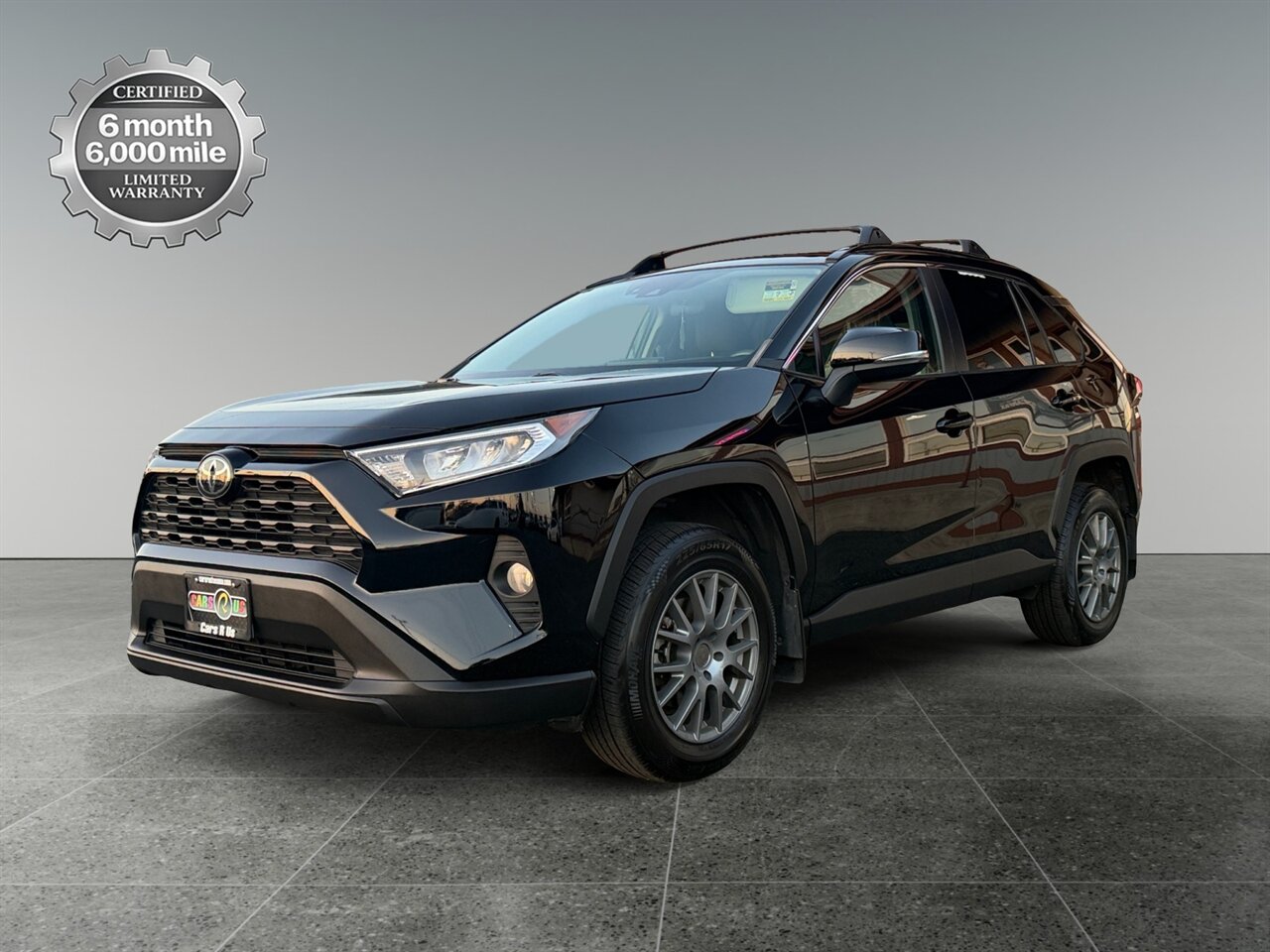 2020 Toyota RAV4 XLE in Black — thumbnail 26 of 27