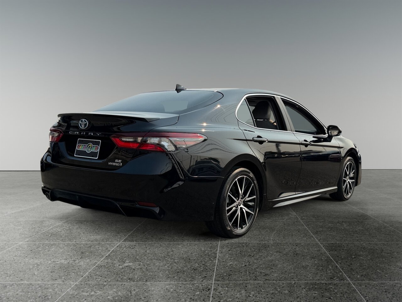 2023 Toyota Camry SE in Black — thumbnail 6 of 21