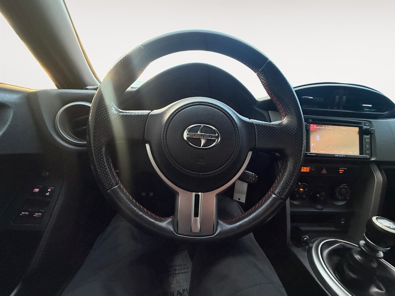 2015 Scion FR-S Base in Red — thumbnail 13 of 21