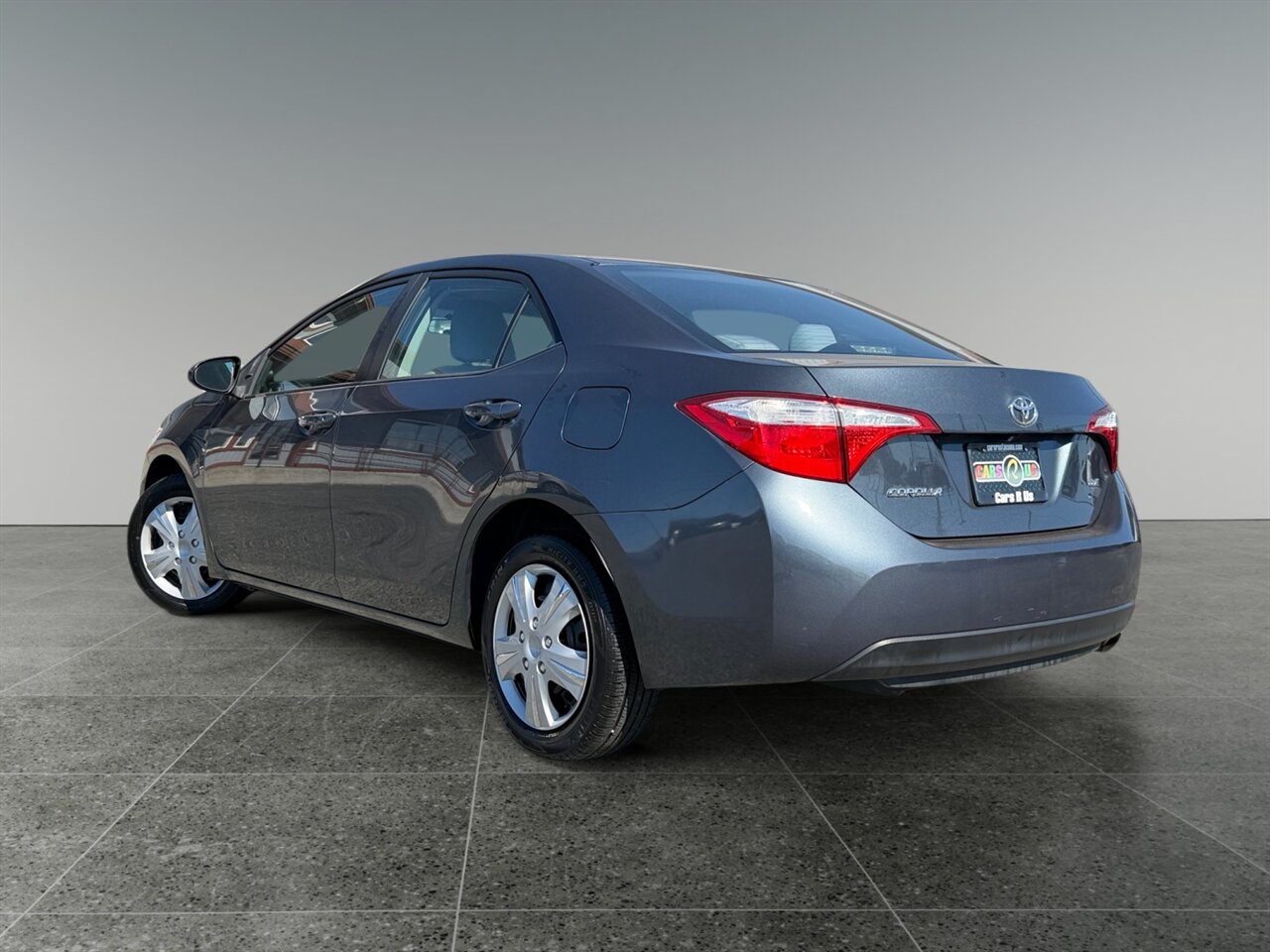 2015 Toyota Corolla LE in Gray — photo 3 of 25