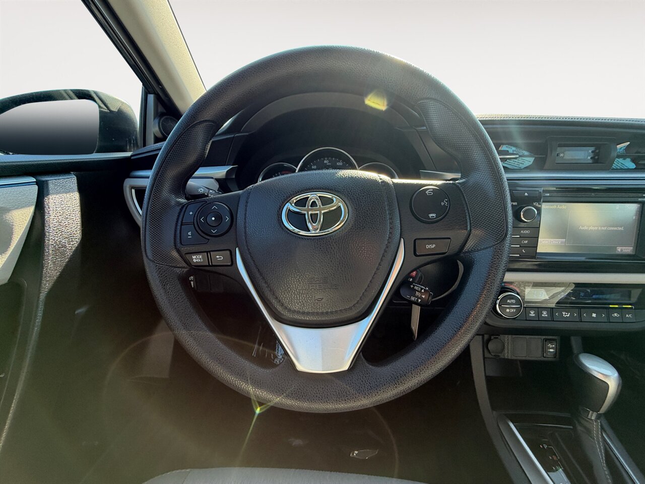 2015 Toyota Corolla LE in Gray — thumbnail 13 of 25