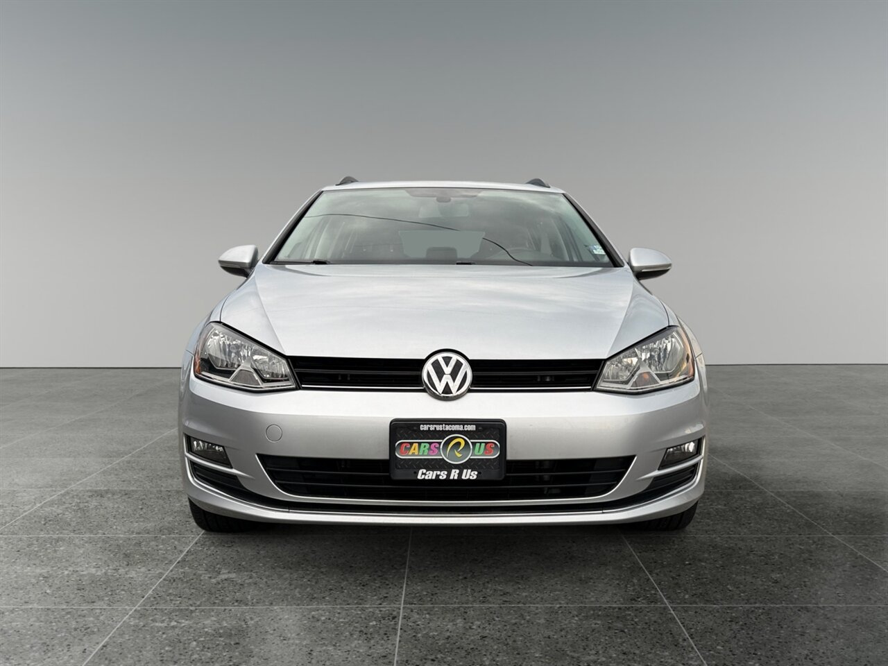 2015 Volkswagen Golf Sportwagen TDI SE in Silver — thumbnail 9 of 22