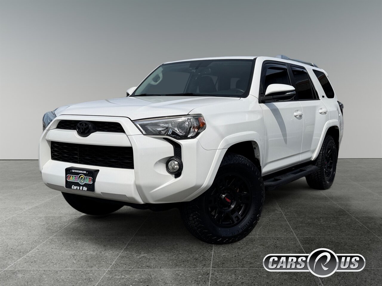 2016 Toyota 4Runner SR5 Premium in White — thumbnail 24 of 27