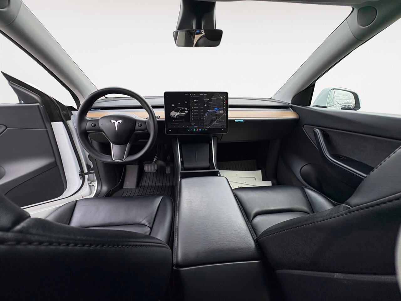 2020 Tesla Model Y Long Range in White — thumbnail 26 of 26