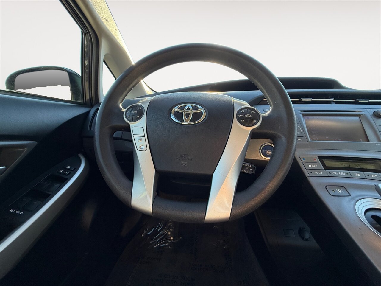 2015 Toyota Prius Two Hybrid in Gray — thumbnail 23 of 23