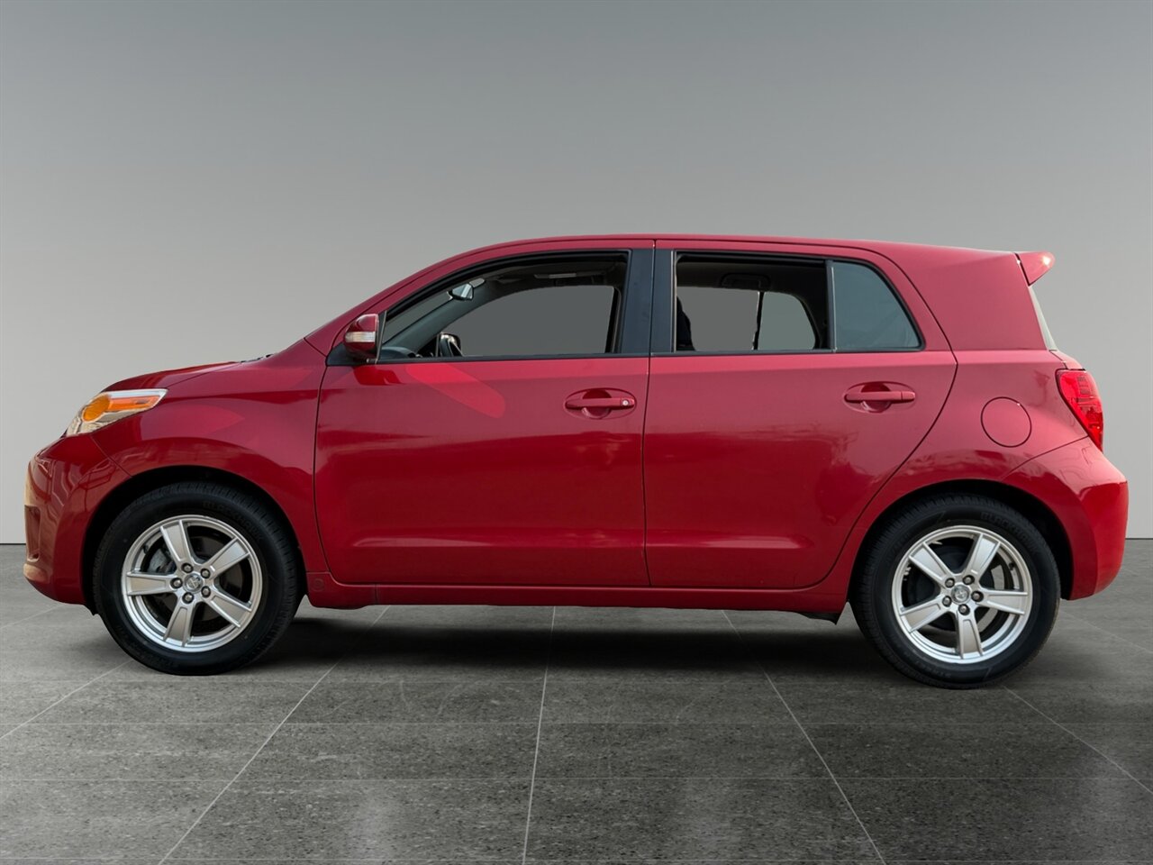 2009 Toyota Scion xD ZSP110L in Red — photo 2 of 20