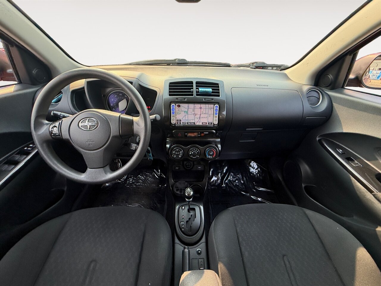 2009 Toyota Scion xD ZSP110L in Red — thumbnail 10 of 20