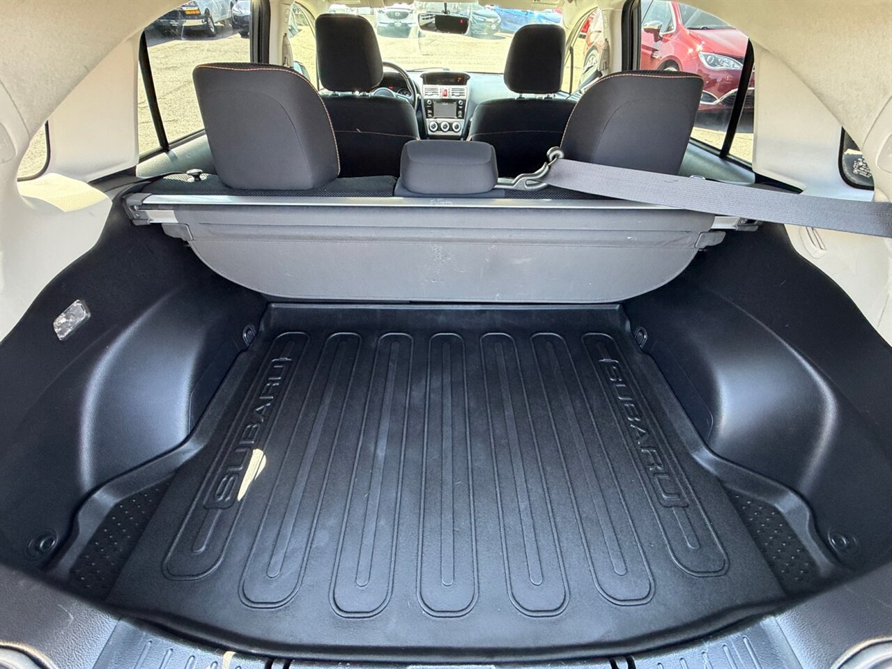 2017 Subaru Crosstrek Premium in Gray — thumbnail 13 of 17