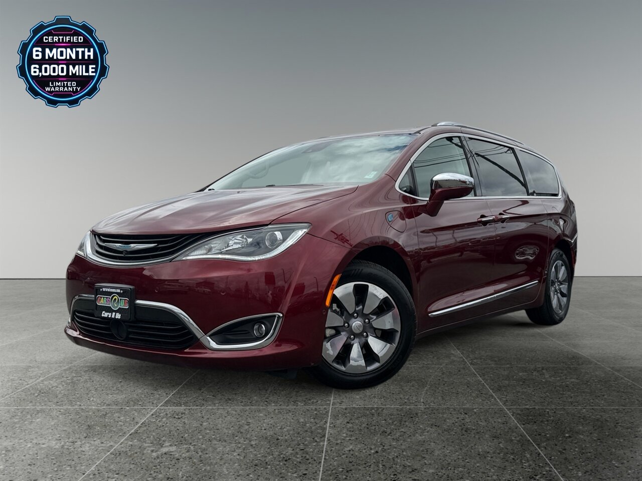2018 Chrysler Pacifica Hybrid Limited in Velvet Red Pearl Coat