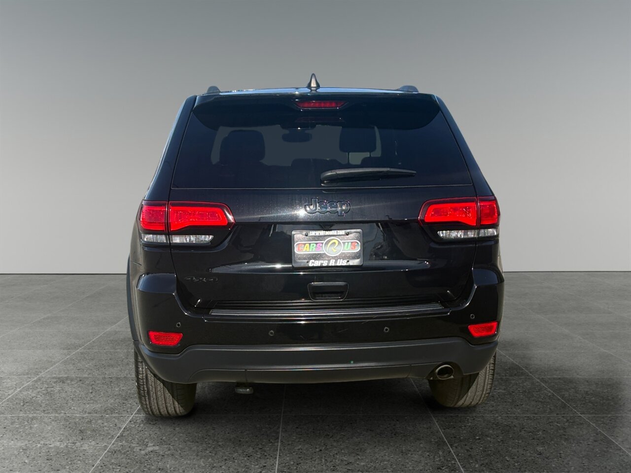 2018 Jeep Grand Cherokee Upland in Black — photo 5 of 27