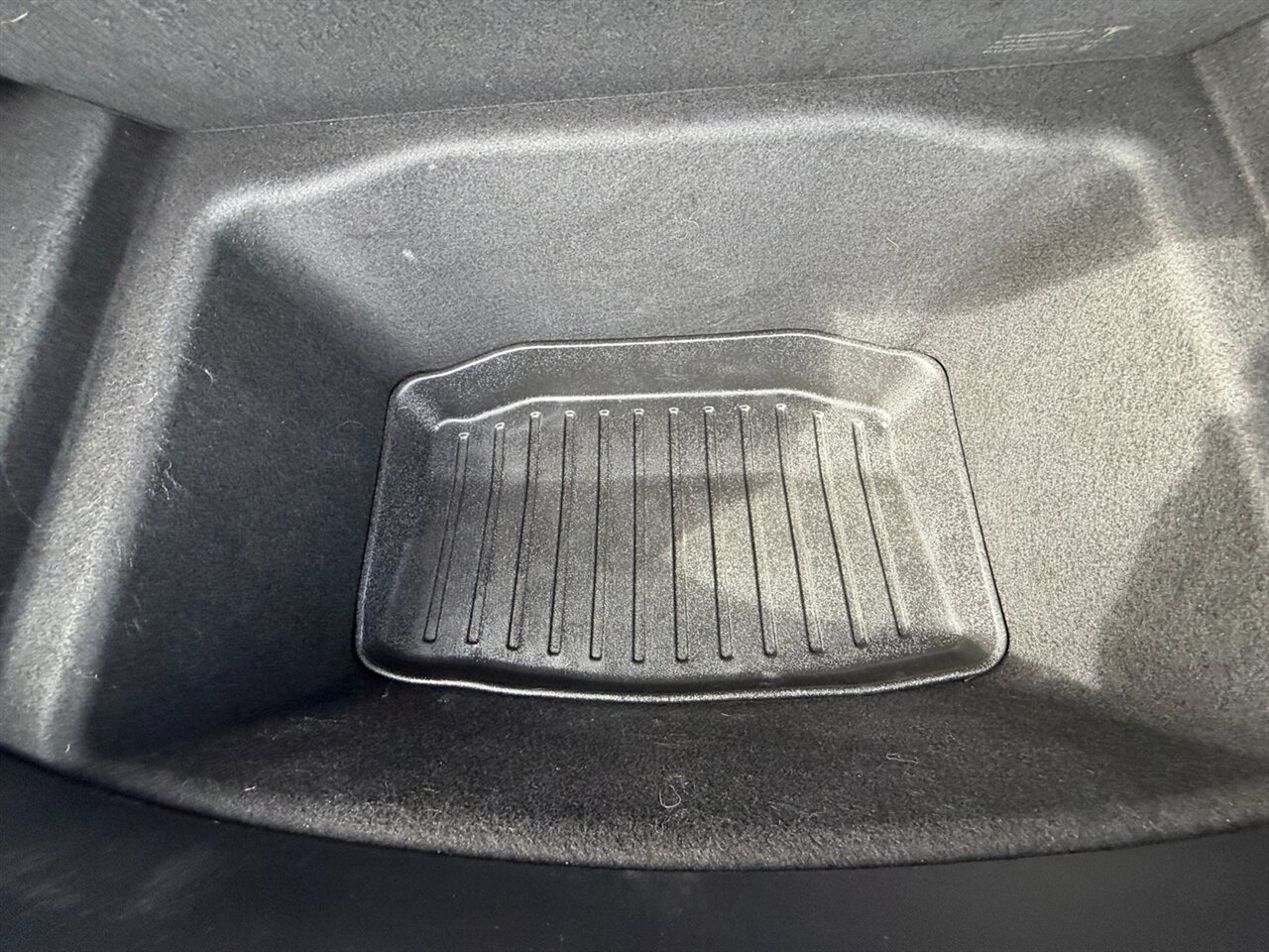 2022 Tesla Model 3 Long Range in White — thumbnail 19 of 21